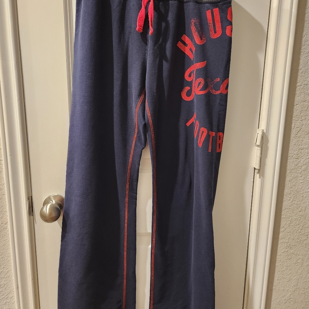 Women's Team Apparel Houston Texans sweatpants. Size Small.